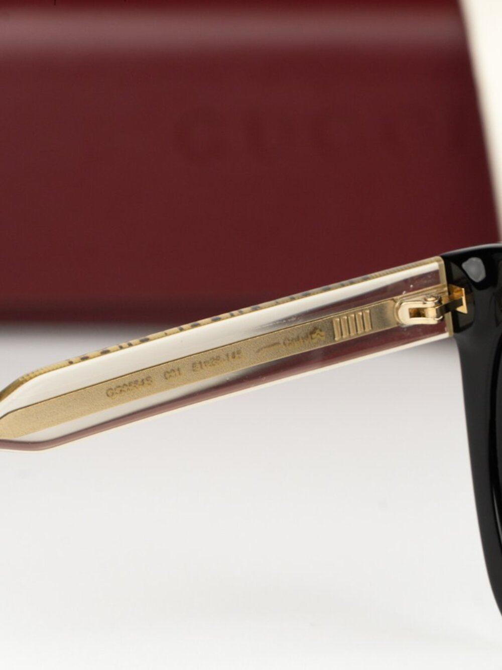 Gucci Women Sunglasses Black Crystal Grey Cat Eye GG0564SN 001 NEW AUTHENTIC - Picture 5 of 12